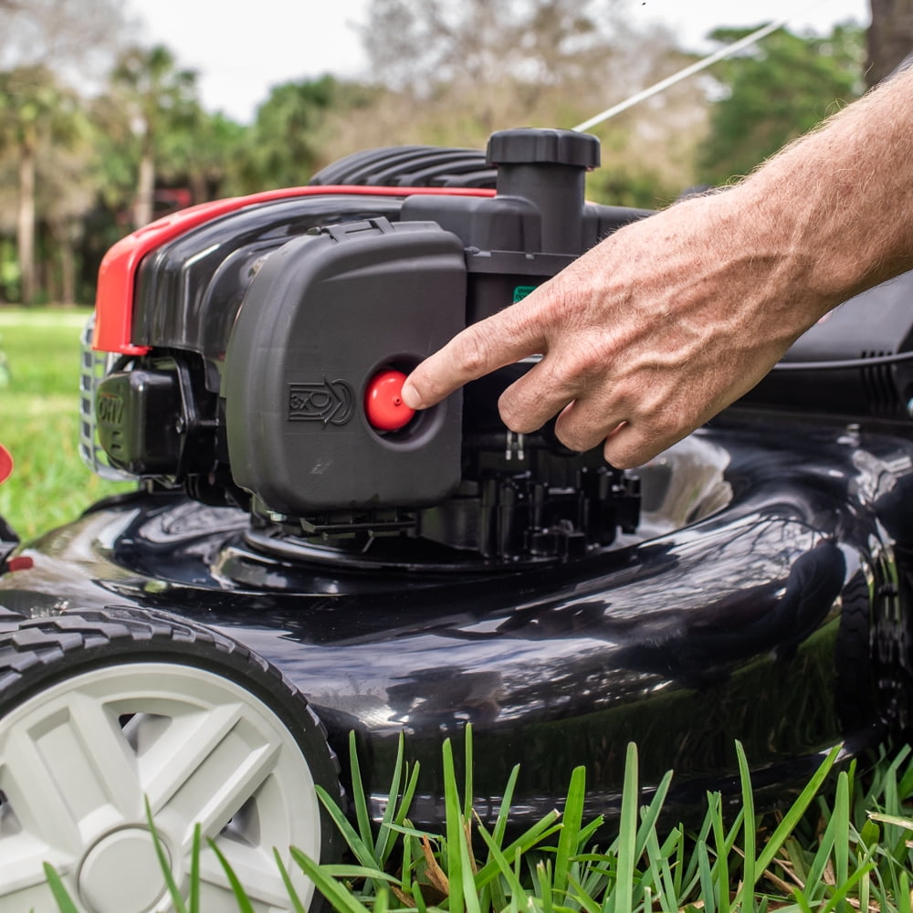 Black Max 21-inch Walk-Behind Push Mower with 140cc 500 Series Briggs & Stratton Engine