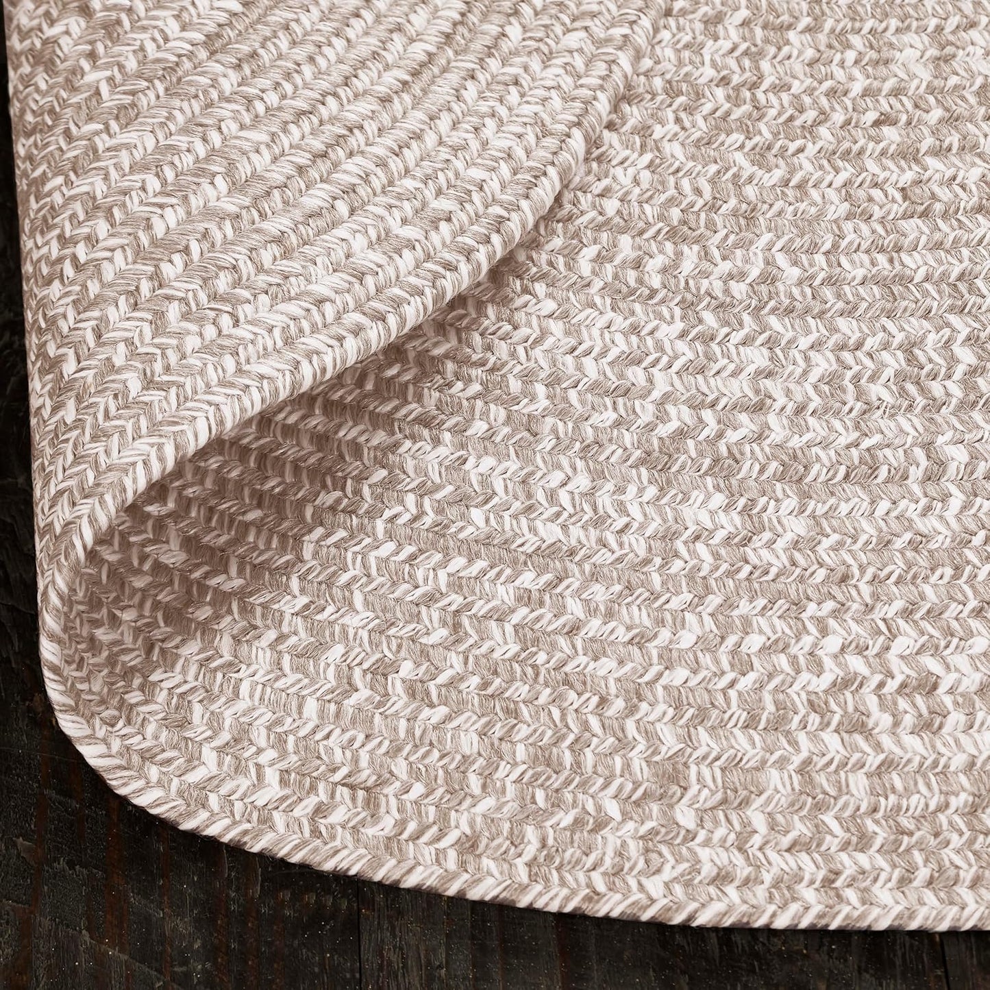 Superior Reversible Braided Indoor/Outdoor Area Rug, 6' x 9', Latte-White
