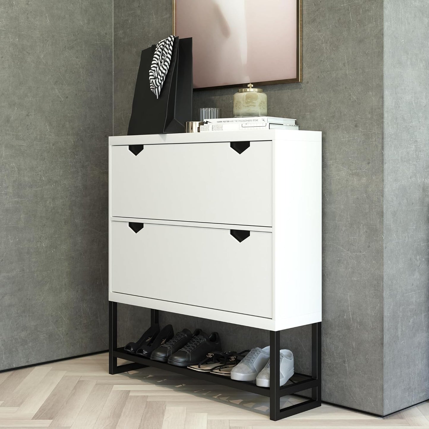 CosmoLiving by Cosmopolitan Brielle Entryway Shoe Storage, White